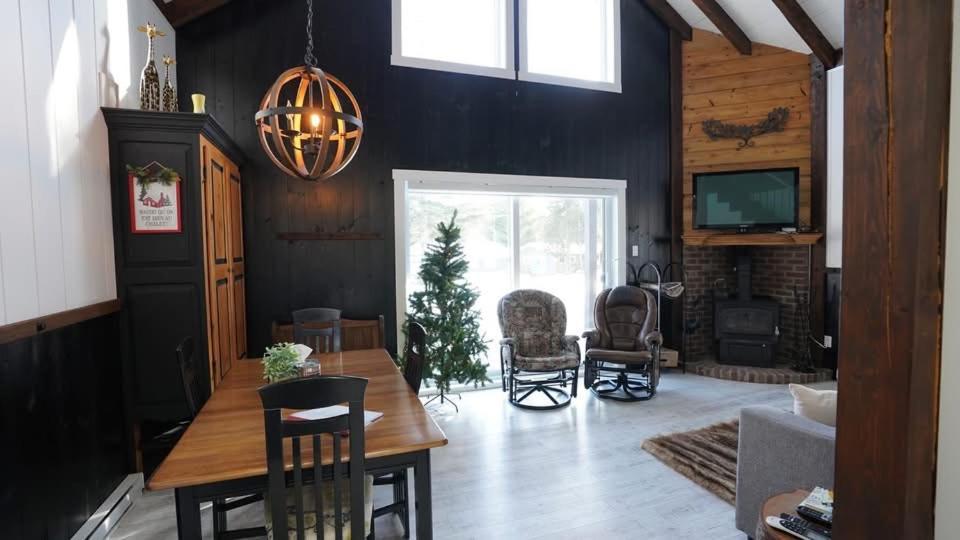 Les Chalets Double K # 3 Сен-Алексис-де-Мон Екстериор снимка
